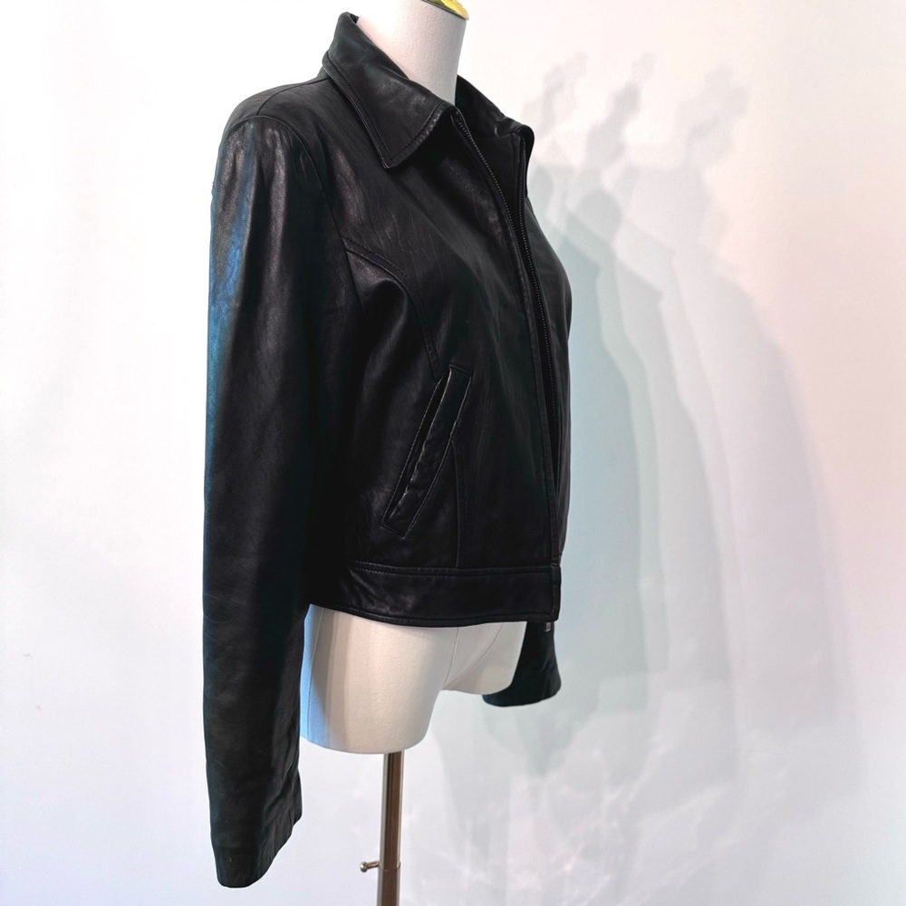 Vintage New York CLASSICS black leather jacket
size: Small - Picture 6 of 16